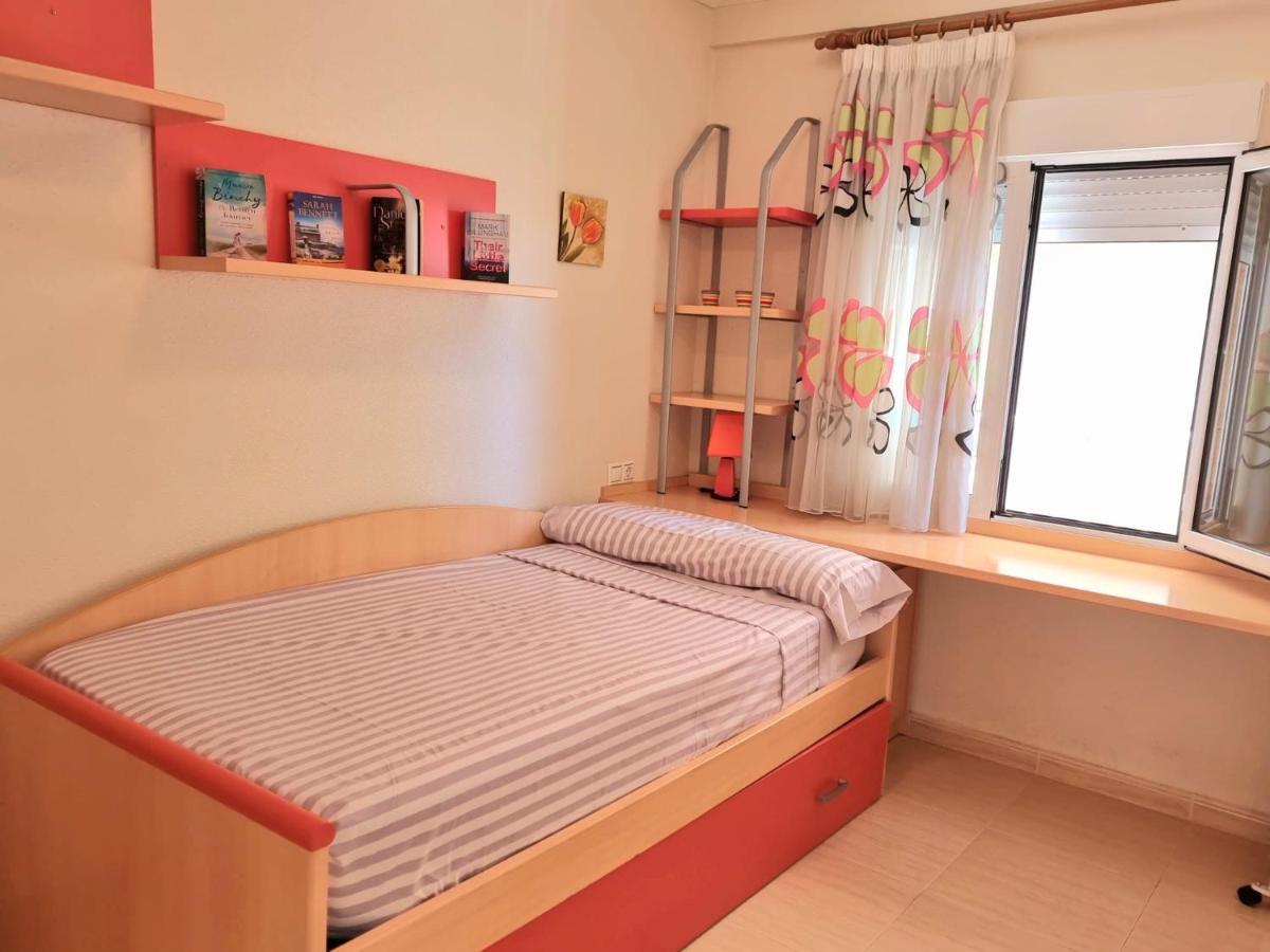 Apartamento En Primera Linea De Playa Con Increibles Vistas Santa Pola Exterior foto